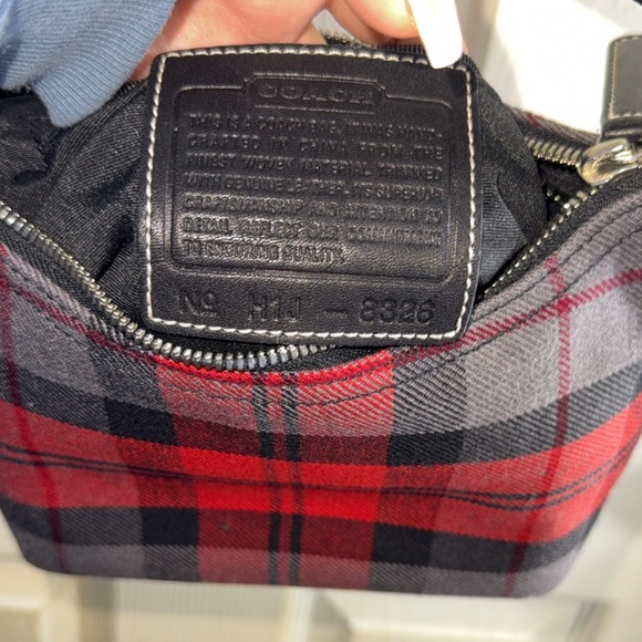 vintage Coach Tartan Hampton plaid comes with another shorter strap SOLD‼️ - Picture 2 of 8